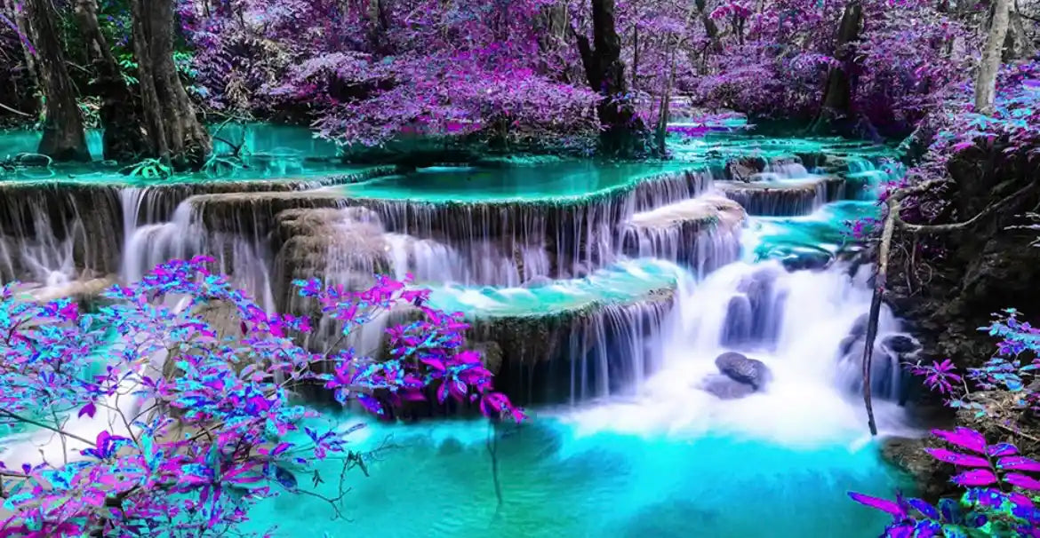 Diamond Painting XXL - The Tranquility of the Waterfall