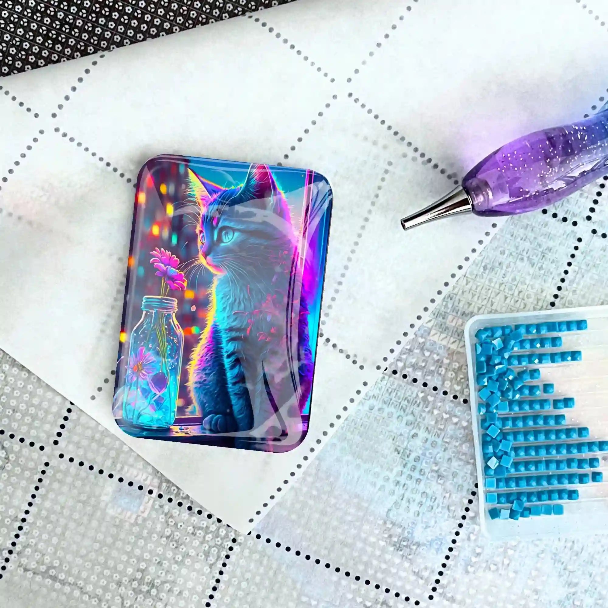 Cover Minder - Little Cat of Flowers