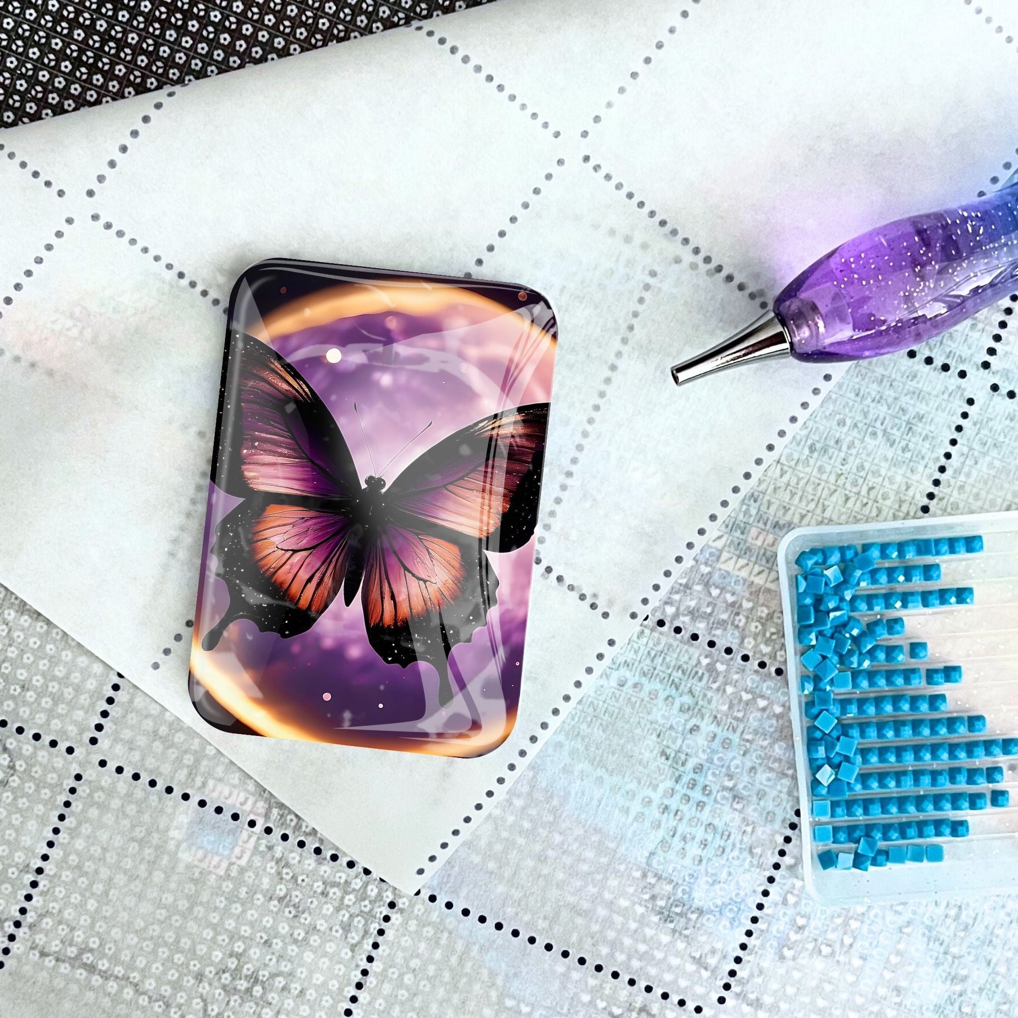 Cover Minder -Purple Moon