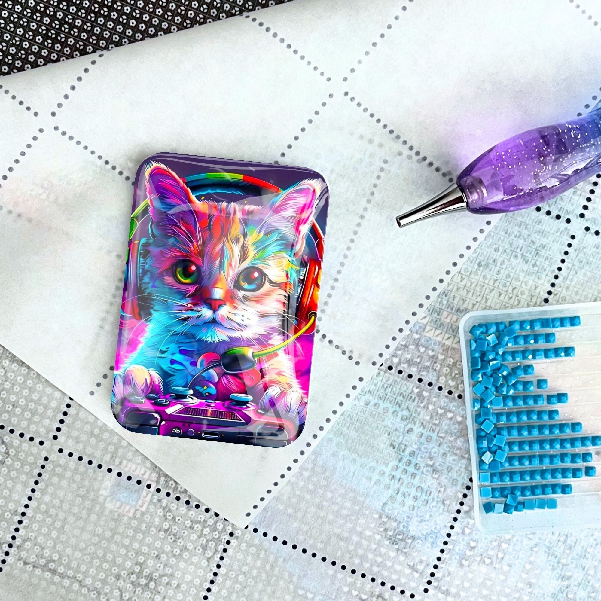 Cover Minder - Colorful Gaming Cat