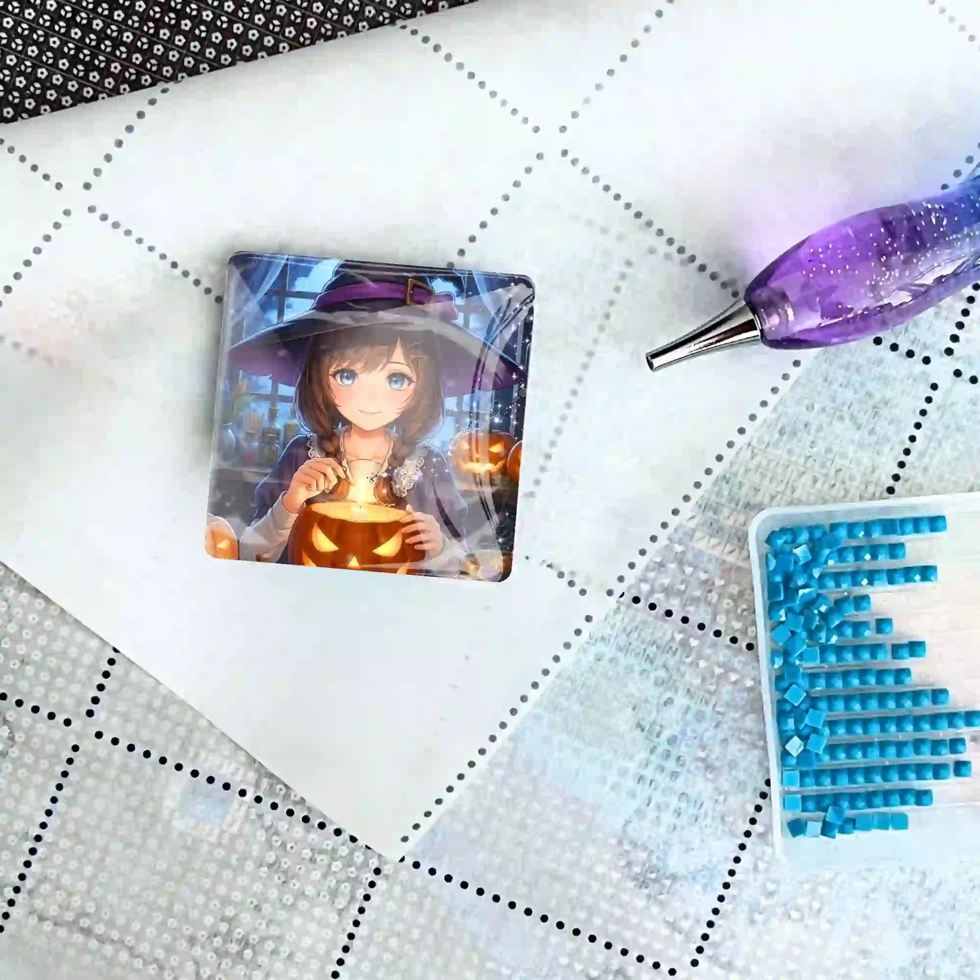 Cover Minder - Little Sabrina