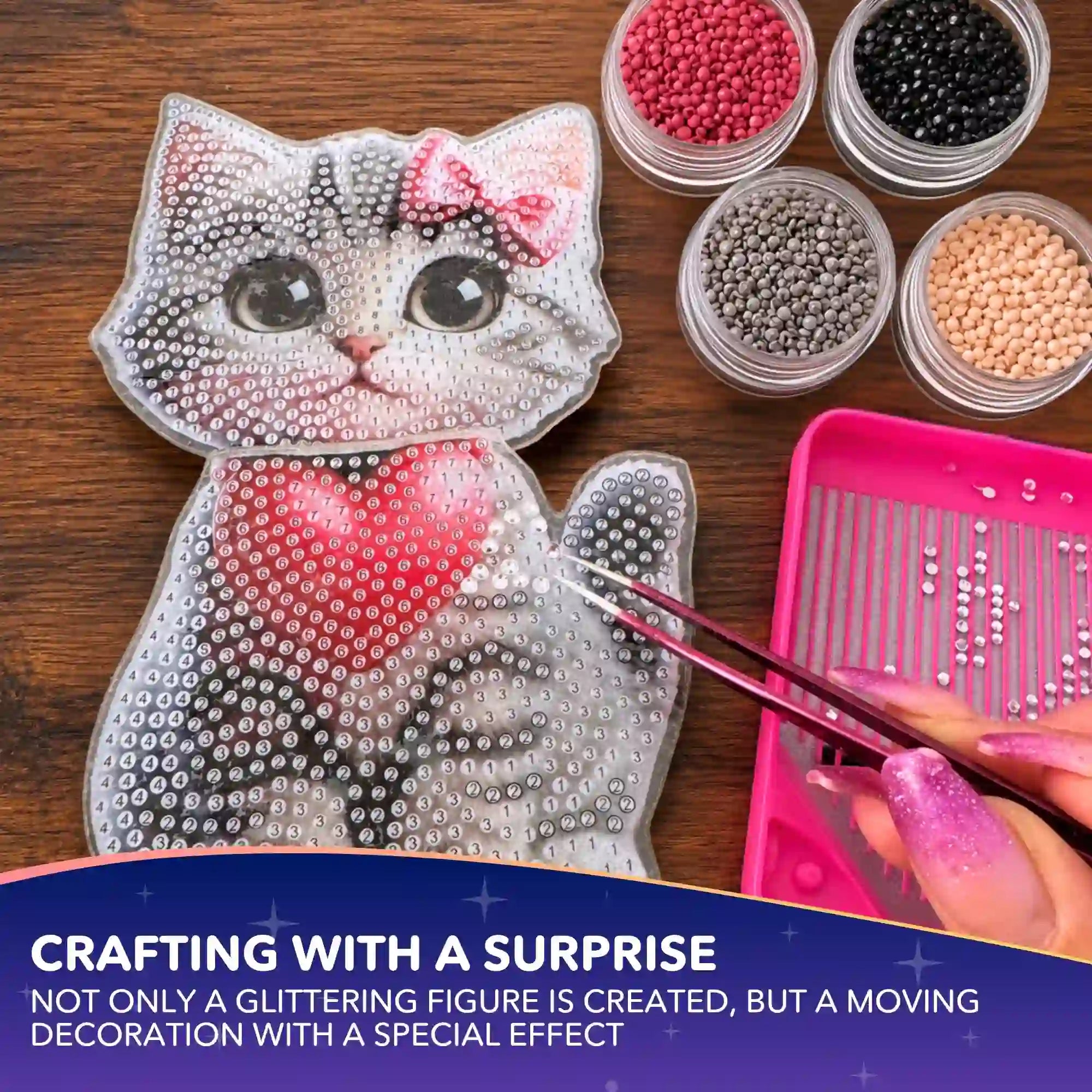 Diamond Painting – Wobbly Cat Display Stand with Heart