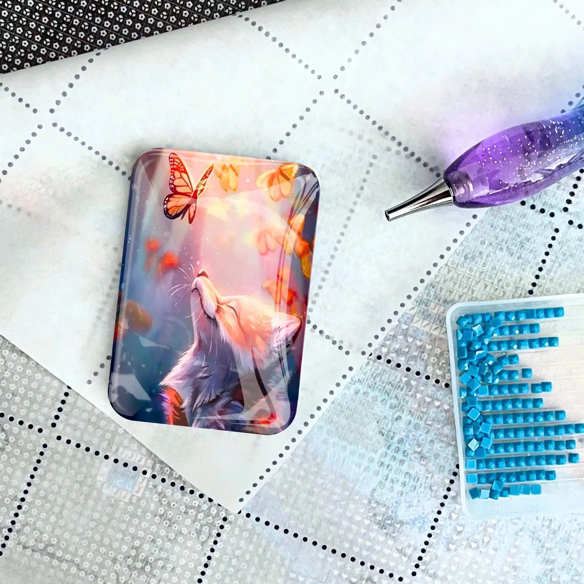 Cover Minder - Cute Fox in the Deciduous Forest