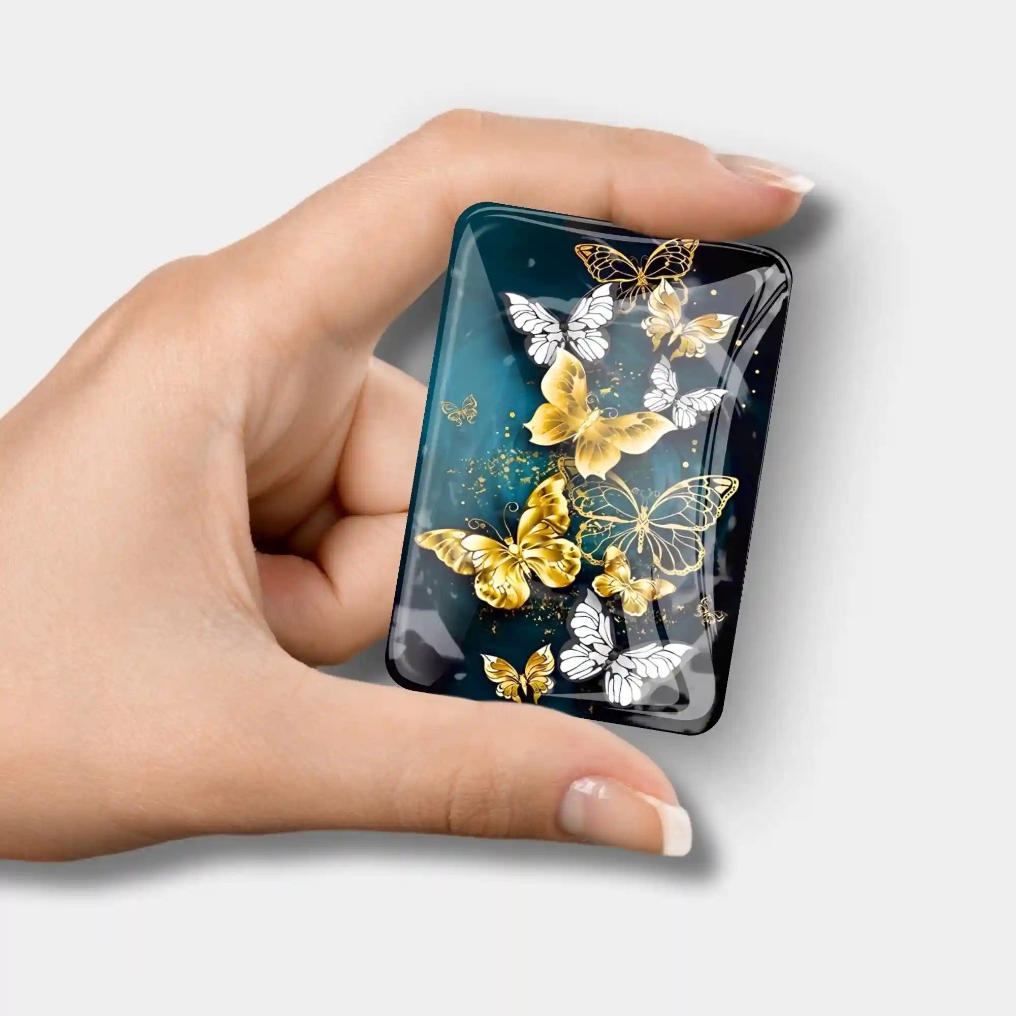 Cover Minder - Golden Butterflies