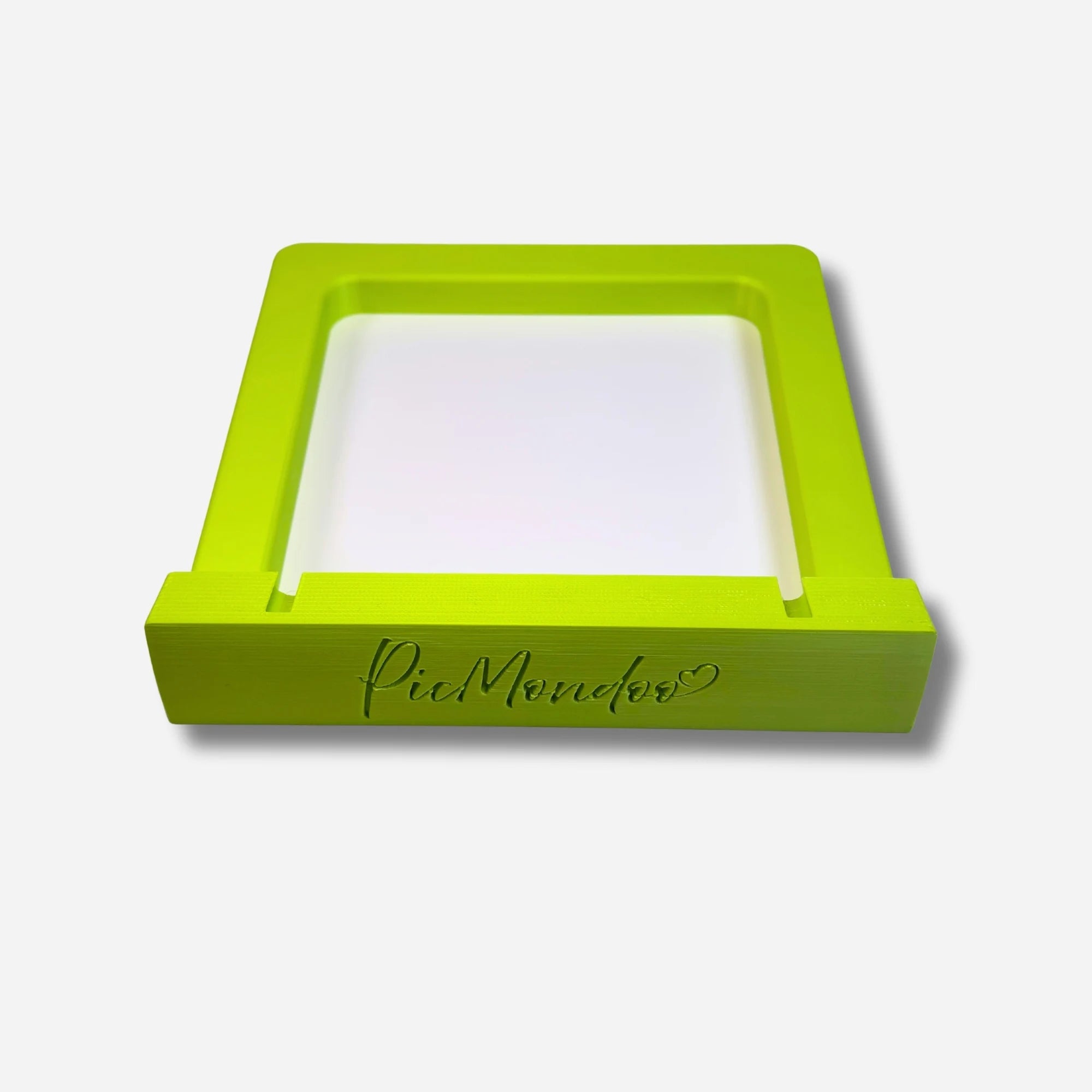 Base for a small container wall